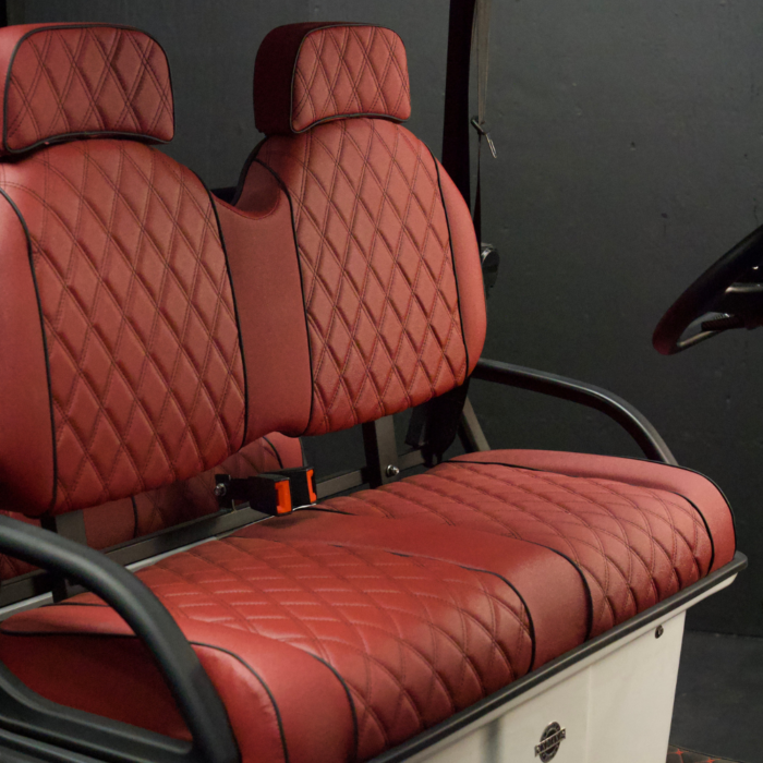 EA4F -  White Body, Red Seats, Black Seat Stitching - Image 3